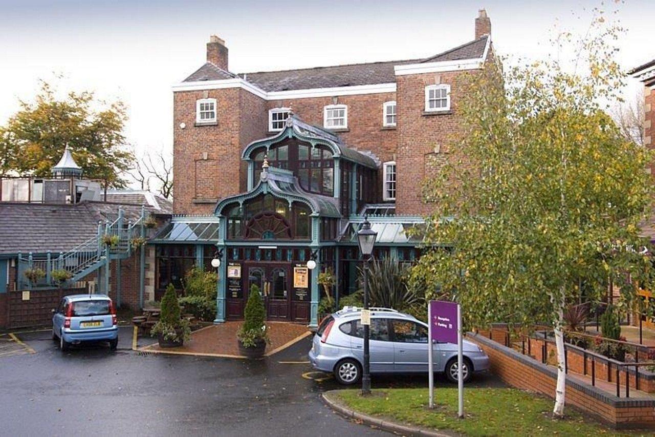Premier Inn Premier Inn Stockport Central Exterior photo